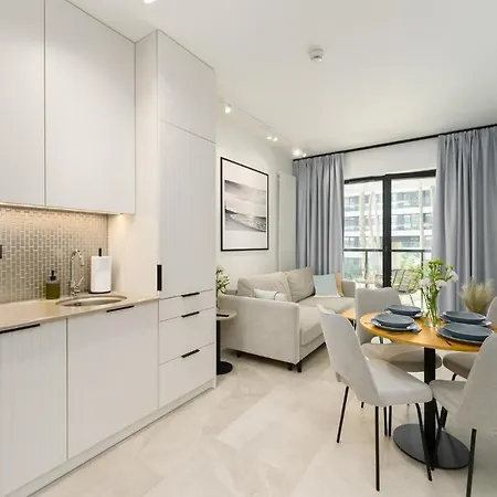 アパート Mare Shellter Kolo Kolobrzegu *