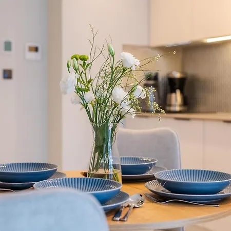 Mare Shellter Kolo Kolobrzegu 로고보