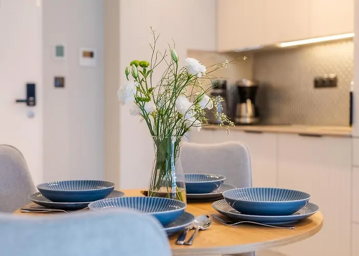 Mare Shellter Kolo Kolobrzegu 로고보