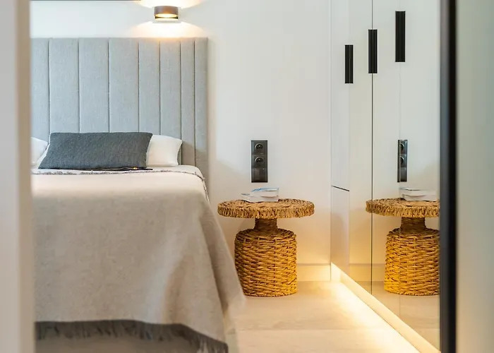 Mare Shellter Kolo Kolobrzegu